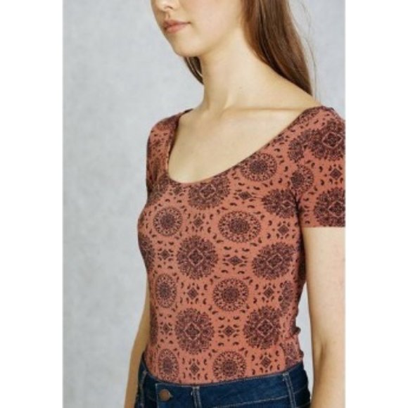 FOREVER 21 boho printed fitted body size S - Picture 2 of 5